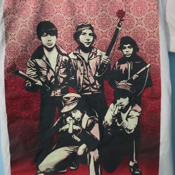 VTG Obey Y2K Shirt Mens Small White Red Skate Grunge Distressed Punk Graphic T - Picture 2 of 3